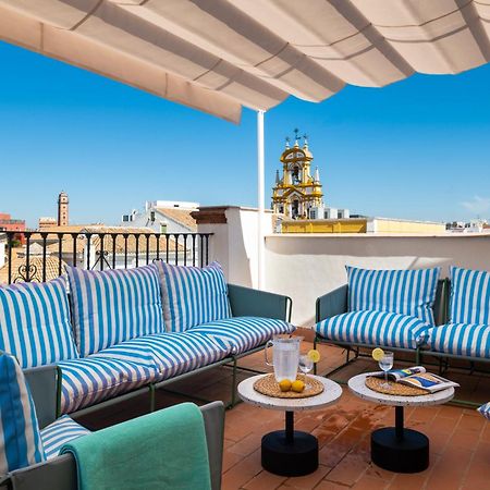 Magno Apartments San Gil - Shared Jacuzzi セビリア エクステリア 写真